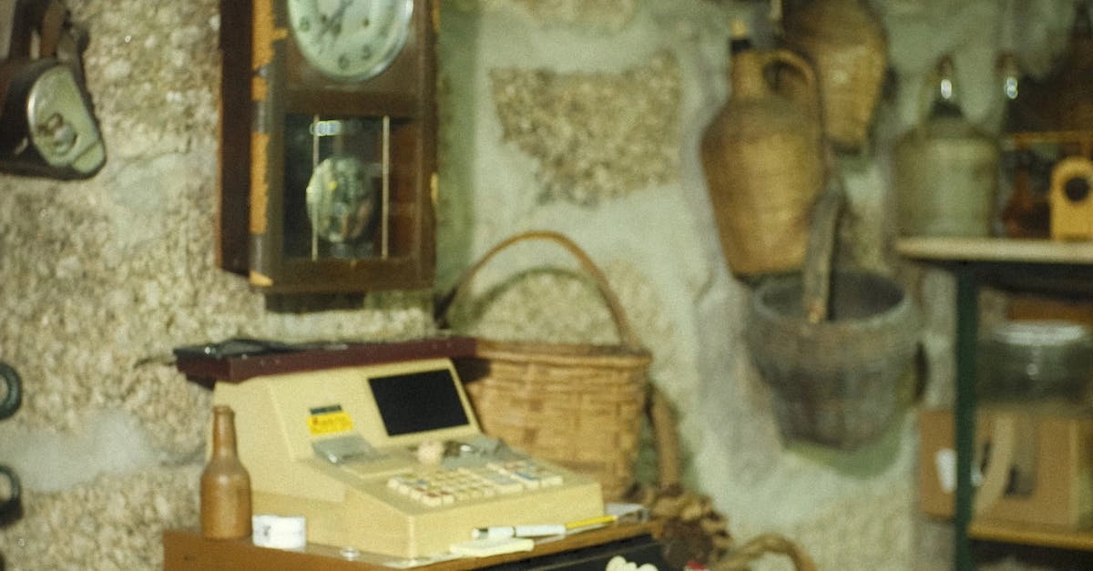 Коллекционные артефакты и элементы исторической игры Crazy Time